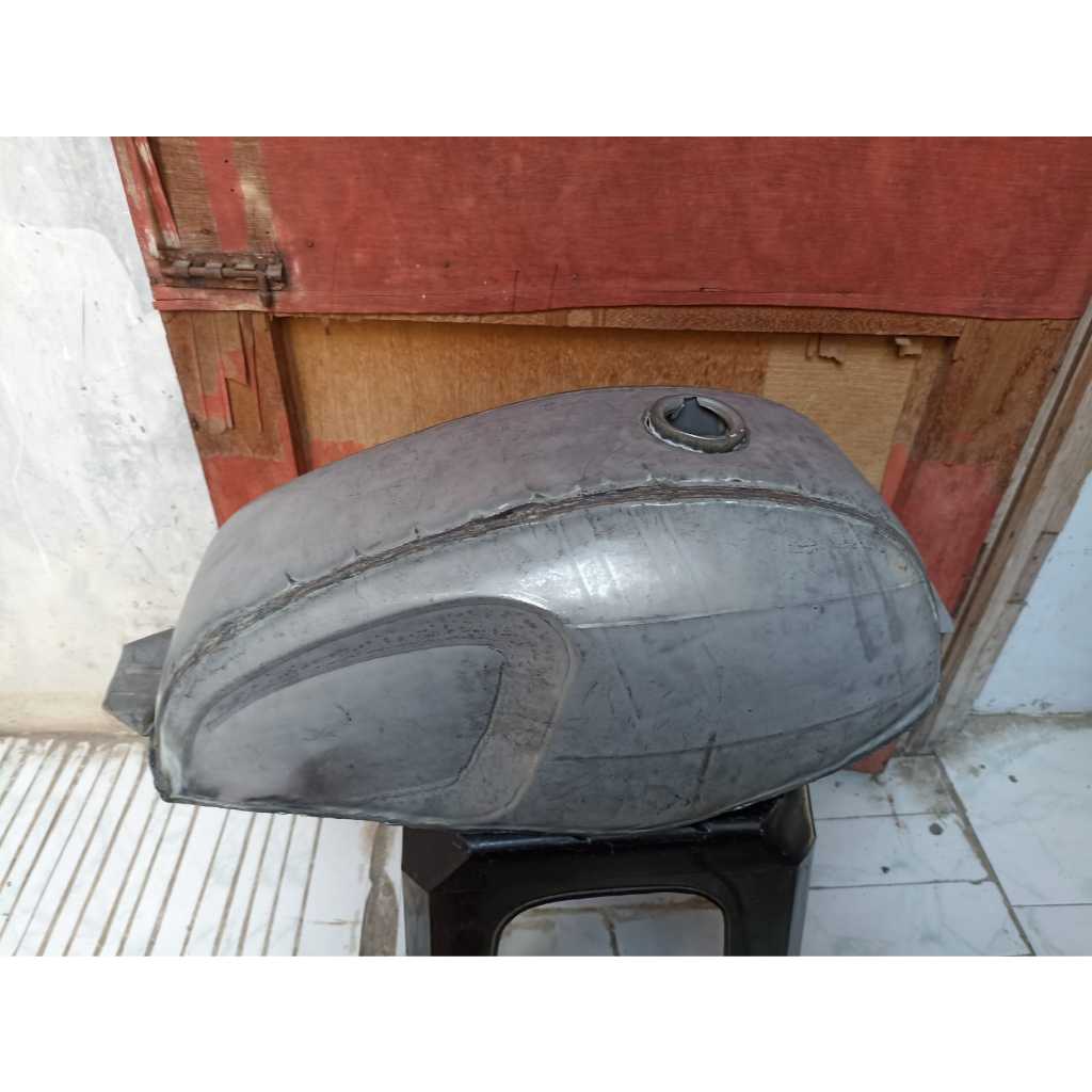 Jual Tangki Custom Yamaha XSR Xixion Old japstyle | Shopee Indonesia