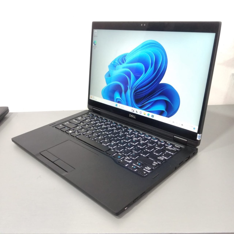 DELL LATITUDE 7390 Laptop, Core i5 8th Gen, 8GB RAM, 256GB SSD, Arabic keyboard EUR 11,65