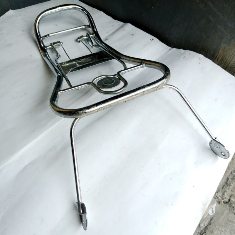 Jual Rak jepit keranjang tengah Yamaha Jupiter MX old kerum | Shopee