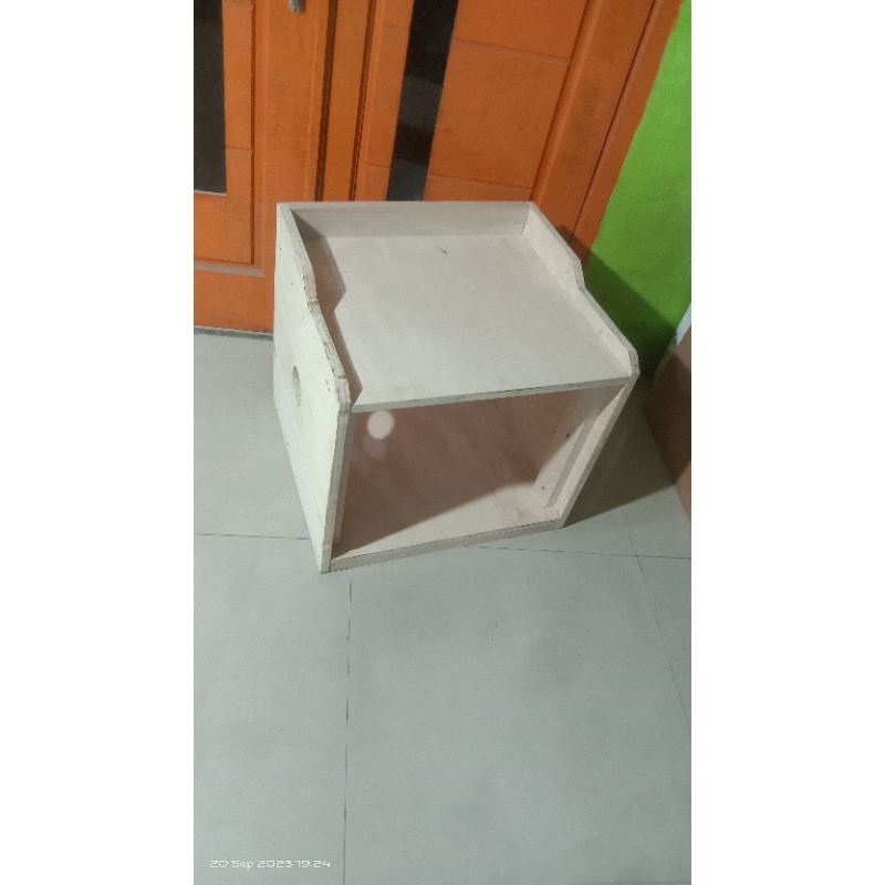Jual rak power mixer 5U - 13U + roda, triplek 18mm , potongan bahan ...