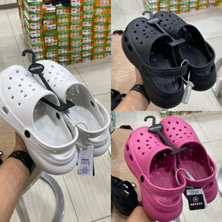 modelo crocs terbaru 2023