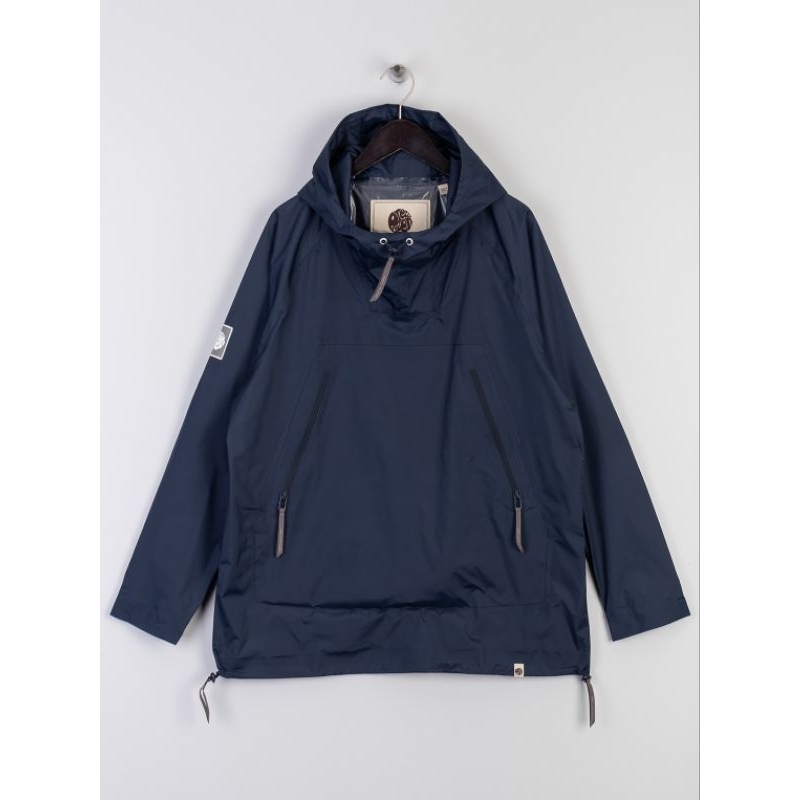 Pretty green overhead shop seam sealed hooded jacket