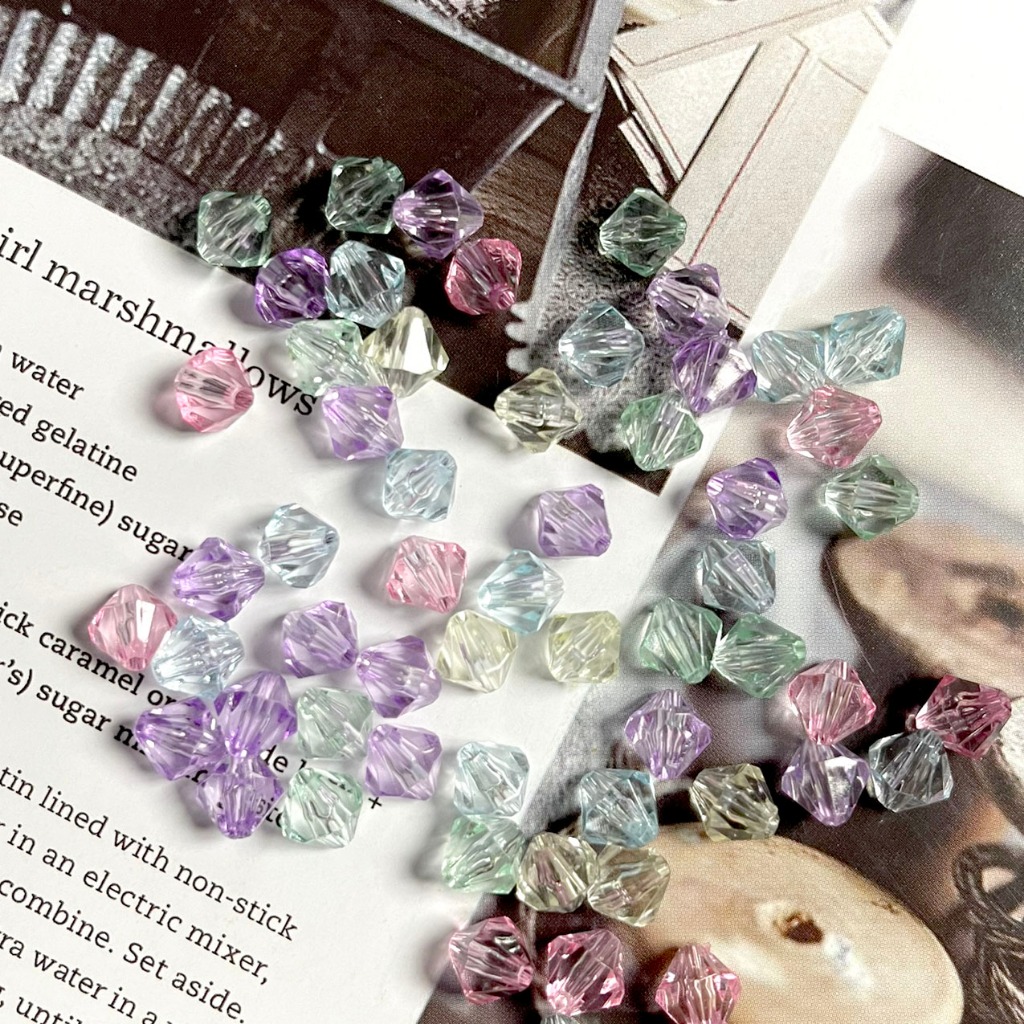 Jual 10 gr Manik-manik Bening Kaca PALE COLOR - Diamond Krucut | Shopee ...