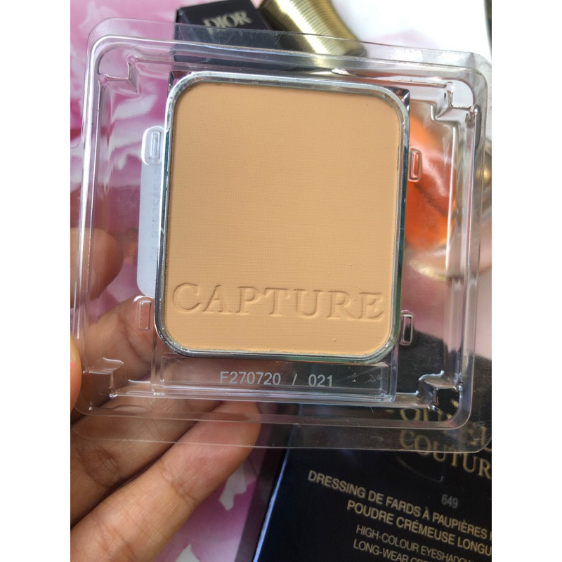 Jual Capture Totale Triple Correcting Foundation Compact | Shopee Indonesia