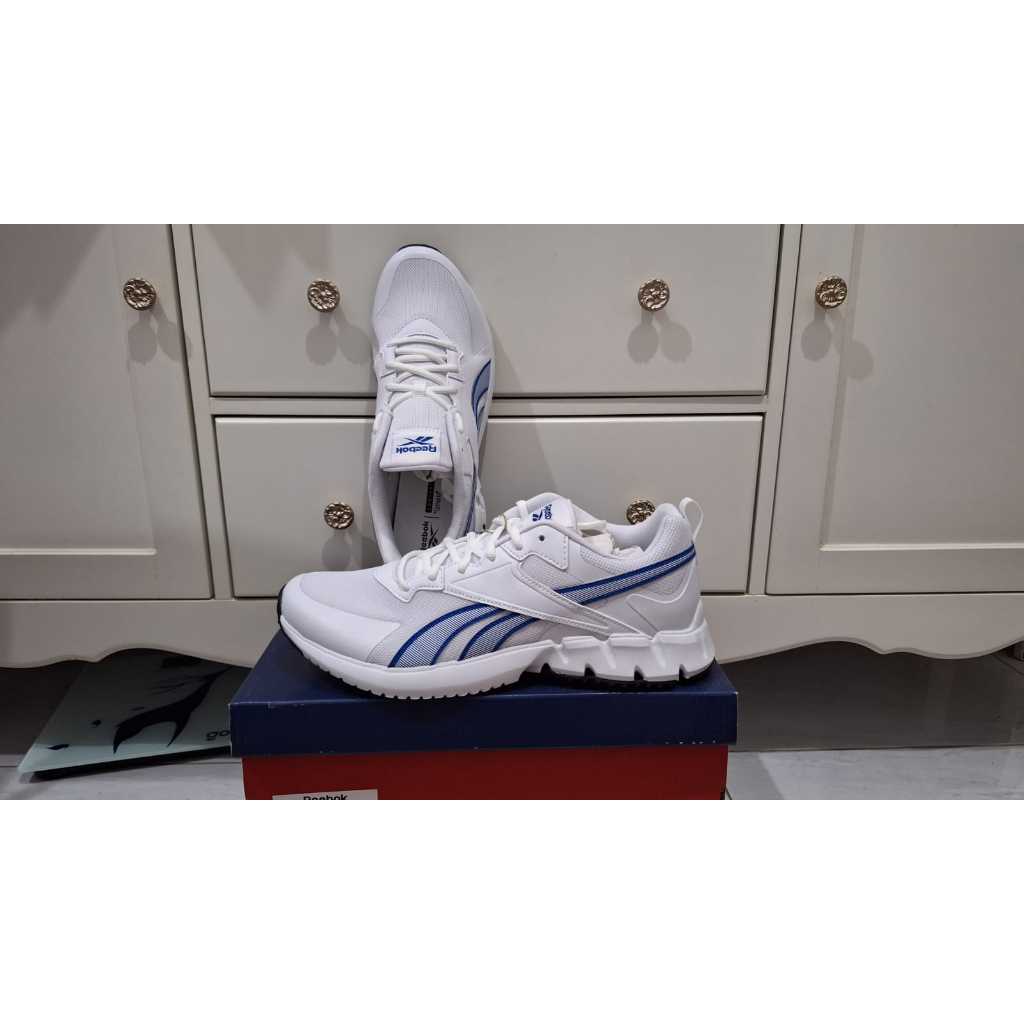 sepatu reebok running biru