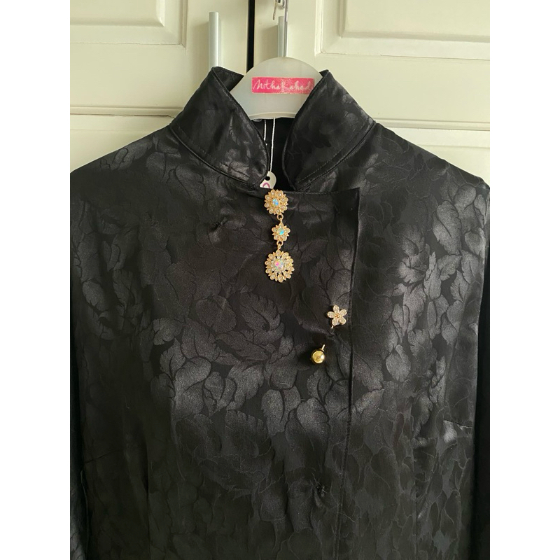 Jual Kebaya Janggan Gadis Kretek Dian Sastro by NithaRahadi | Shopee