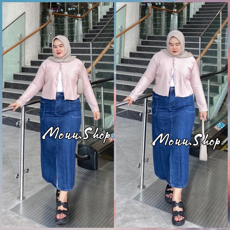 Exit  Naraya Rok Wanita