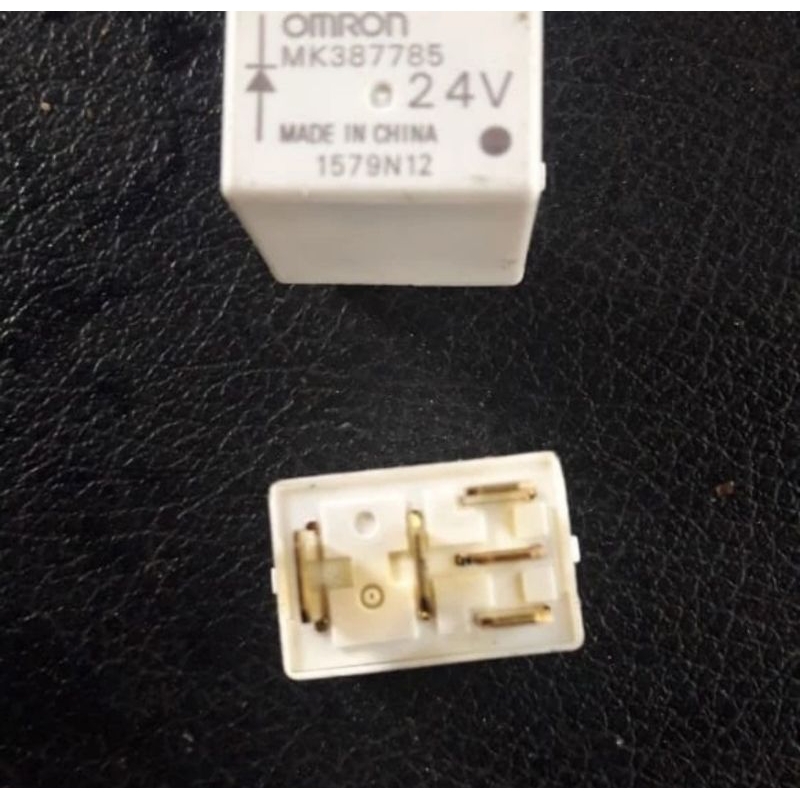 Jual Relay power atau relay omron 24 volt kaki 5 ps canter 125 turbo