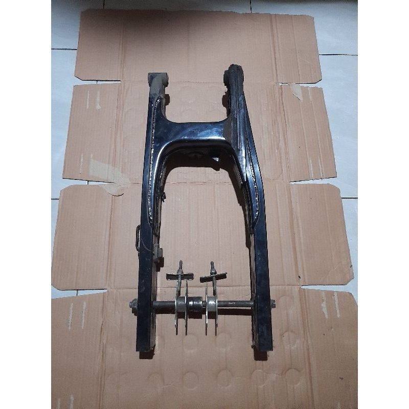 Jual swing arm honda sonic 150r led original Shopee Indonesia