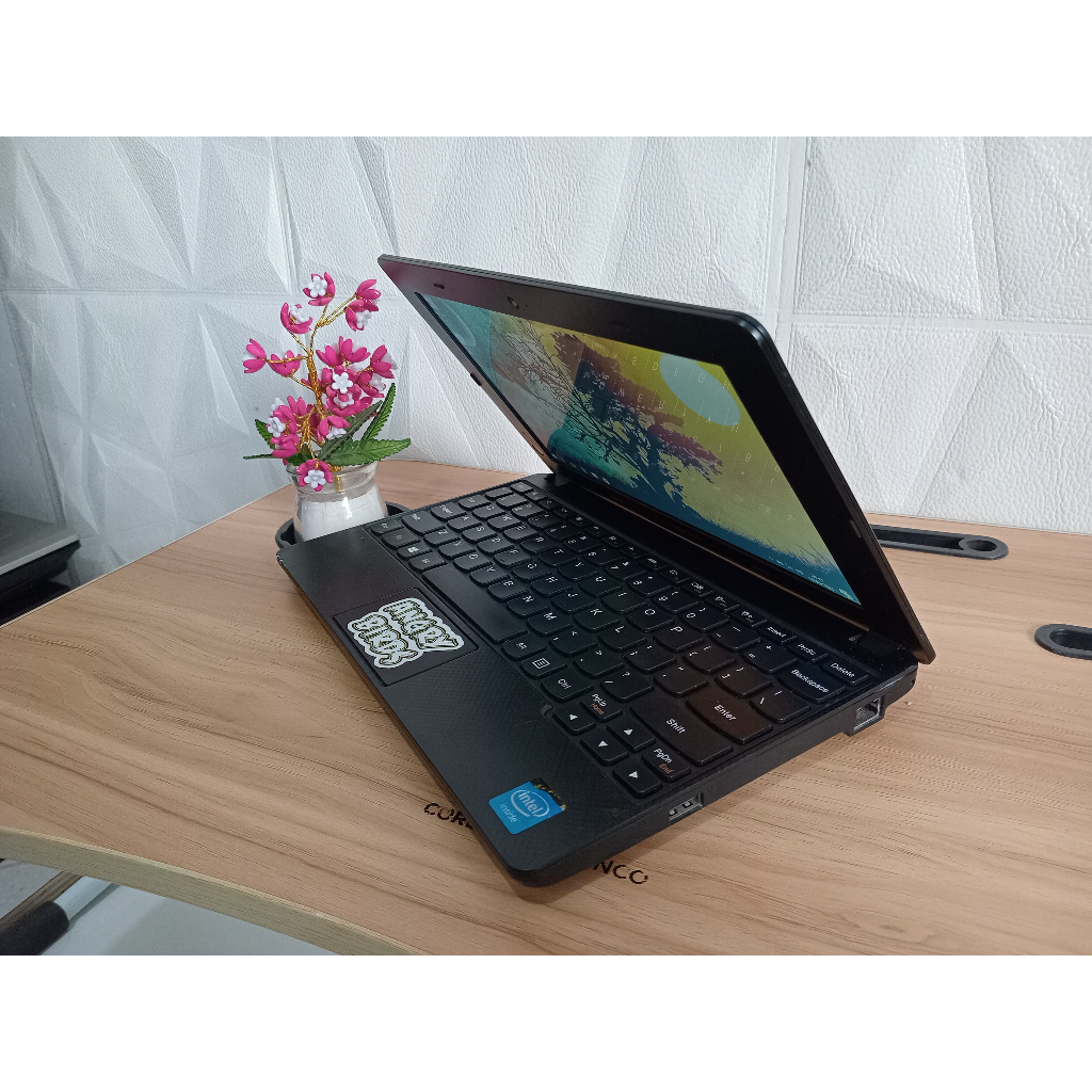 Jual Notebook lenovo E10 30 2gb ram 300gb hdd processor intel celeron ...