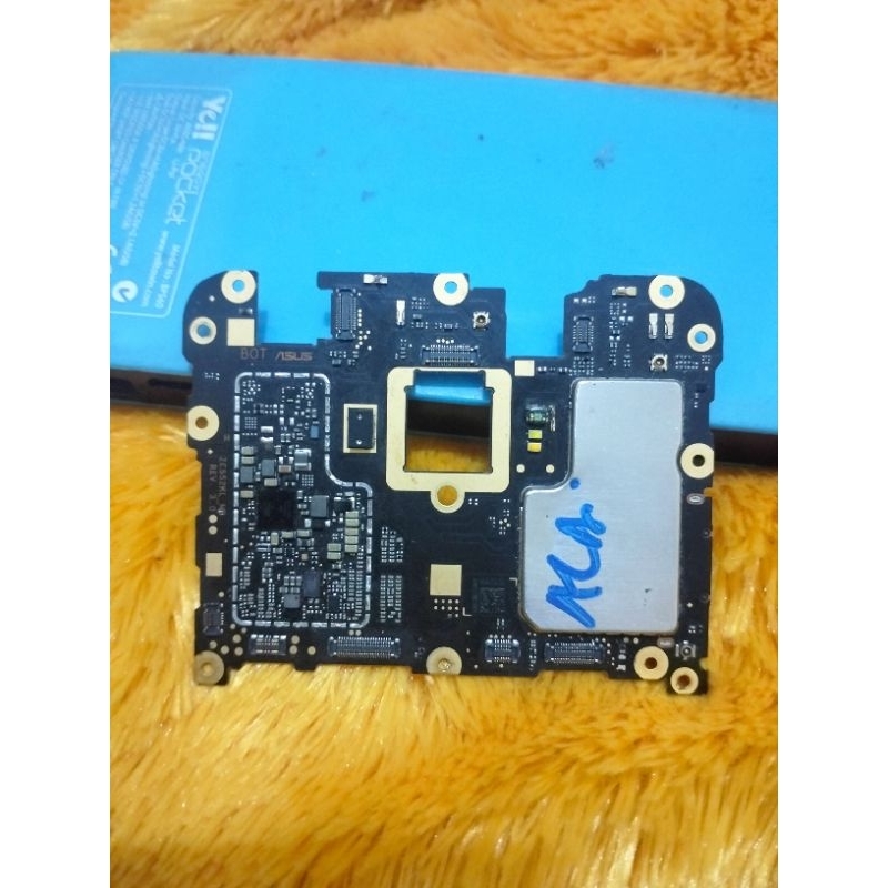 BROTECT Schutzfolie Für ASUS ZenFone 3 ZE552KL (2 Stück) – Made In Germany, Ultraklar & Kratzfest