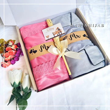 Hampers Wedding Baju Tidur Satin Couple Hadiah Pernikahan Setelan Piyama Pria Dan Lingerie