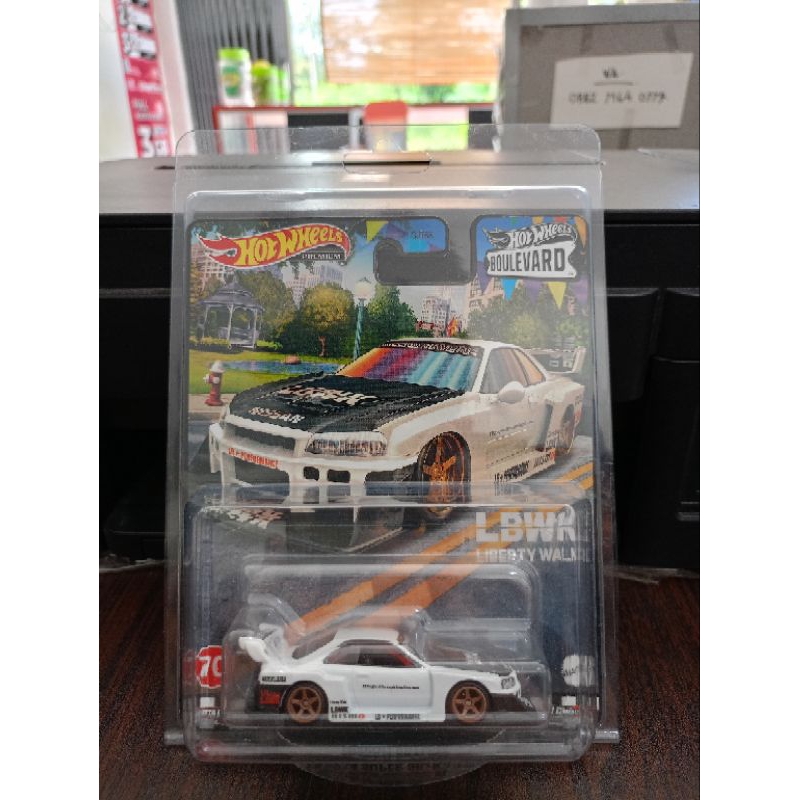 Jual HotWheels Premium Lbwk Putih (Card Japan) | Shopee Indonesia