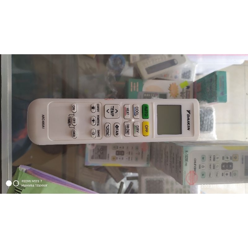 Jual remot AC Daikin Thailand r32 | Shopee Indonesia