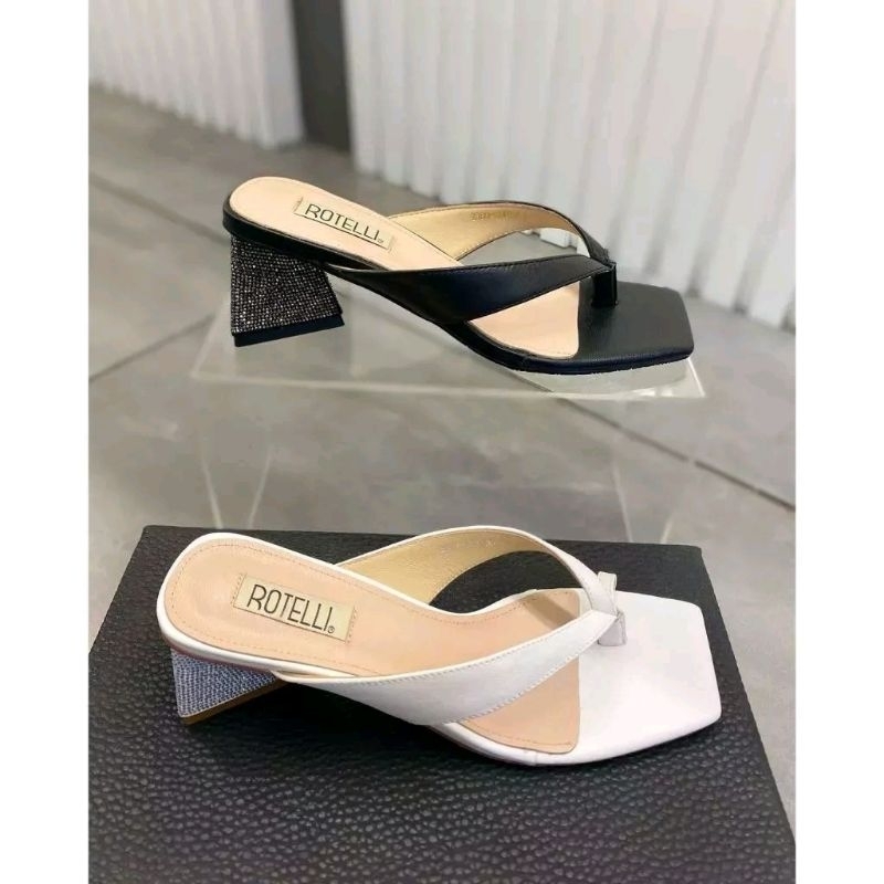 Jual Rotelli art 305 (heels) | Shopee Indonesia