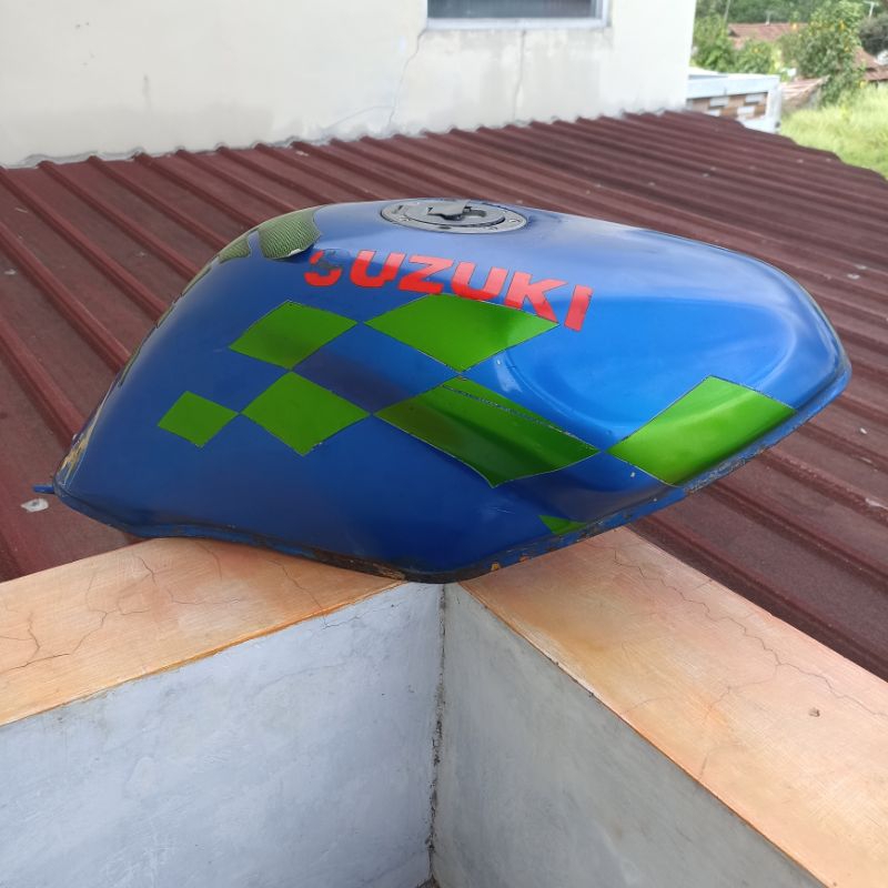 Jual Tangki Bensin Fuel Tank Suzuki Fxr Fxr Cbu Original Shopee