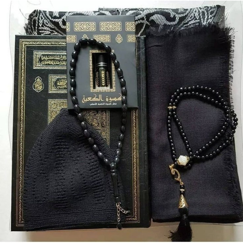 Jual Alhajj Hampers set Peci Rajut sajadah Rajut Parfum Kabah keeswah ...