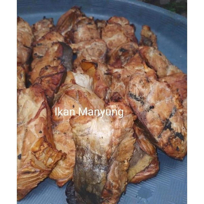 Jual IKAN ASAP MANYUNG 200 gram isi 4-5 pcs | Shopee Indonesia