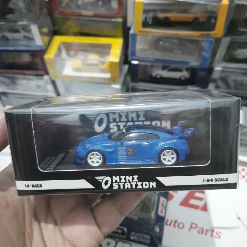 Jual Mini Station Fast Furious Nissan GTR R35 3.0 Brian's Blue White ...