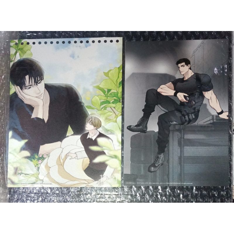 Jual OFFICIAL MERCH POSTCARD DAN POTEKAN KALENDER ONLY SEASON GREETING