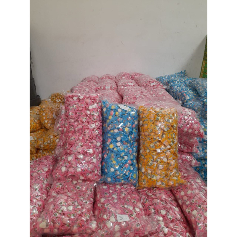Jual YUPI PERMEN RASA 1kg | Shopee Indonesia
