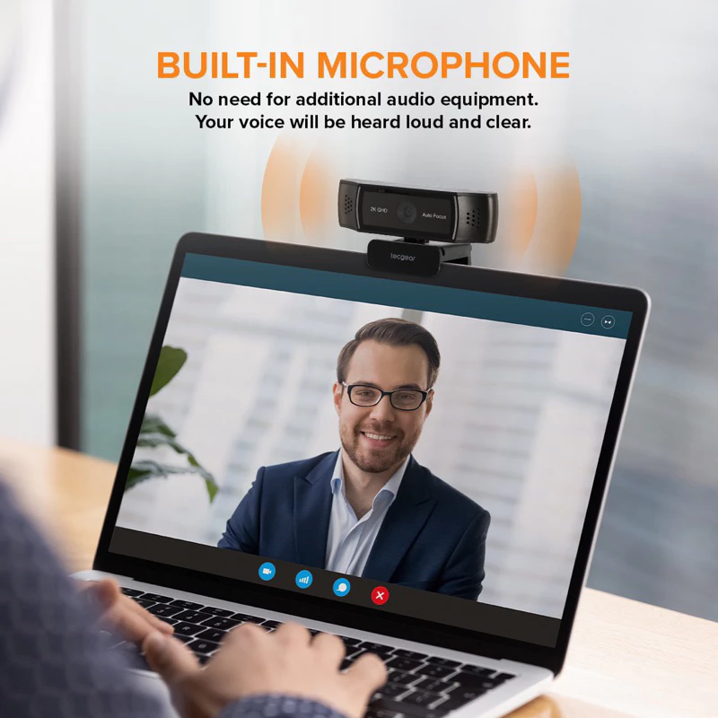 Webcam dengan teknologi autofocus yang secara otomatis menyesuaikan fokus wajah pengguna