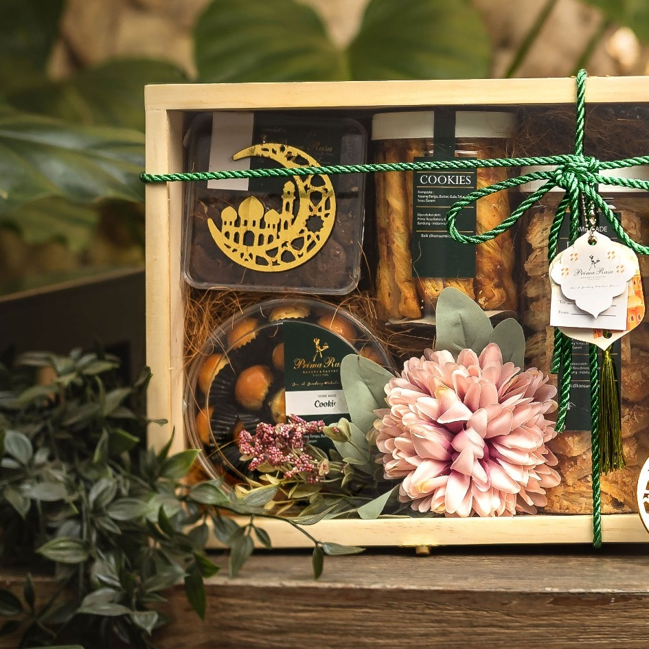 Jual PRIMA RASA BANDUNG HAMPERS C PARCEL EID MUBARAK LEBARAN LIMITED ...