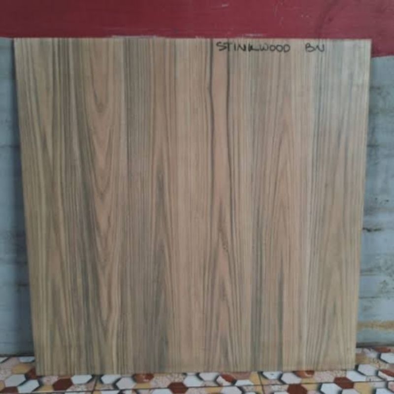 Jual Keramik Lantai 50x50 Doff Matt Motif Kayu Stinkywood Brown Concord