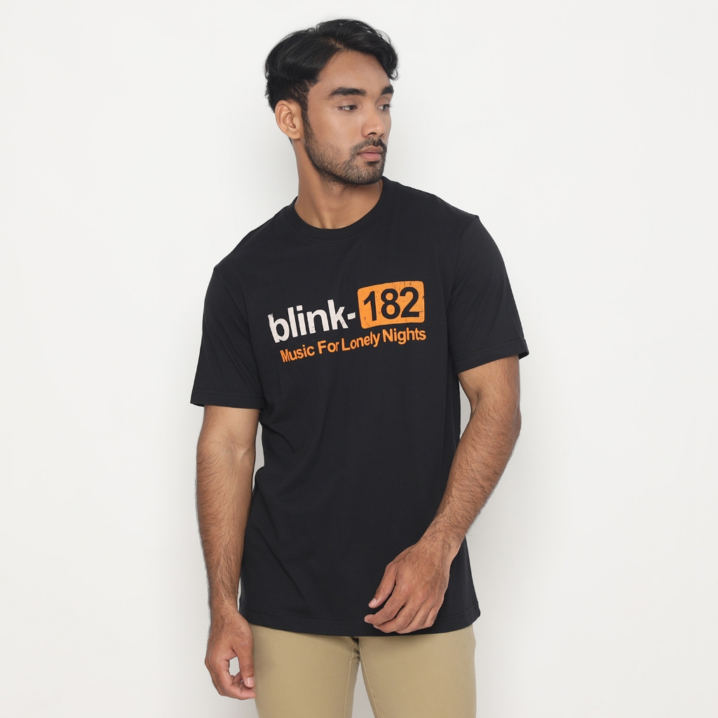 Jual Kaos Band Vintage Traffic Room Blink 182 04 | Shopee Indonesia