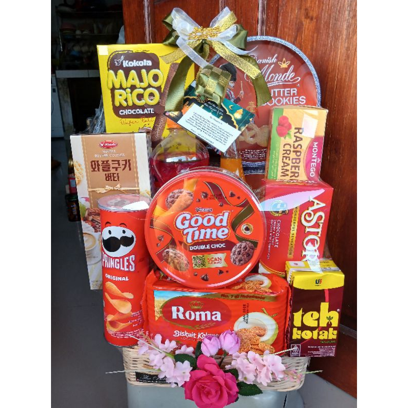 Jual Parcel Hari Raya JUMBO / Lebaran / Nyepi / Ulang Tahun / Galungan ...