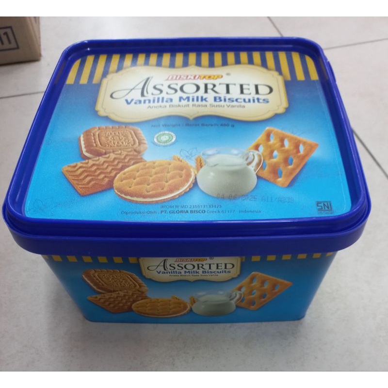 Jual Biskitop Assorted Vanilla Milk Biscuits - HK | Shopee Indonesia