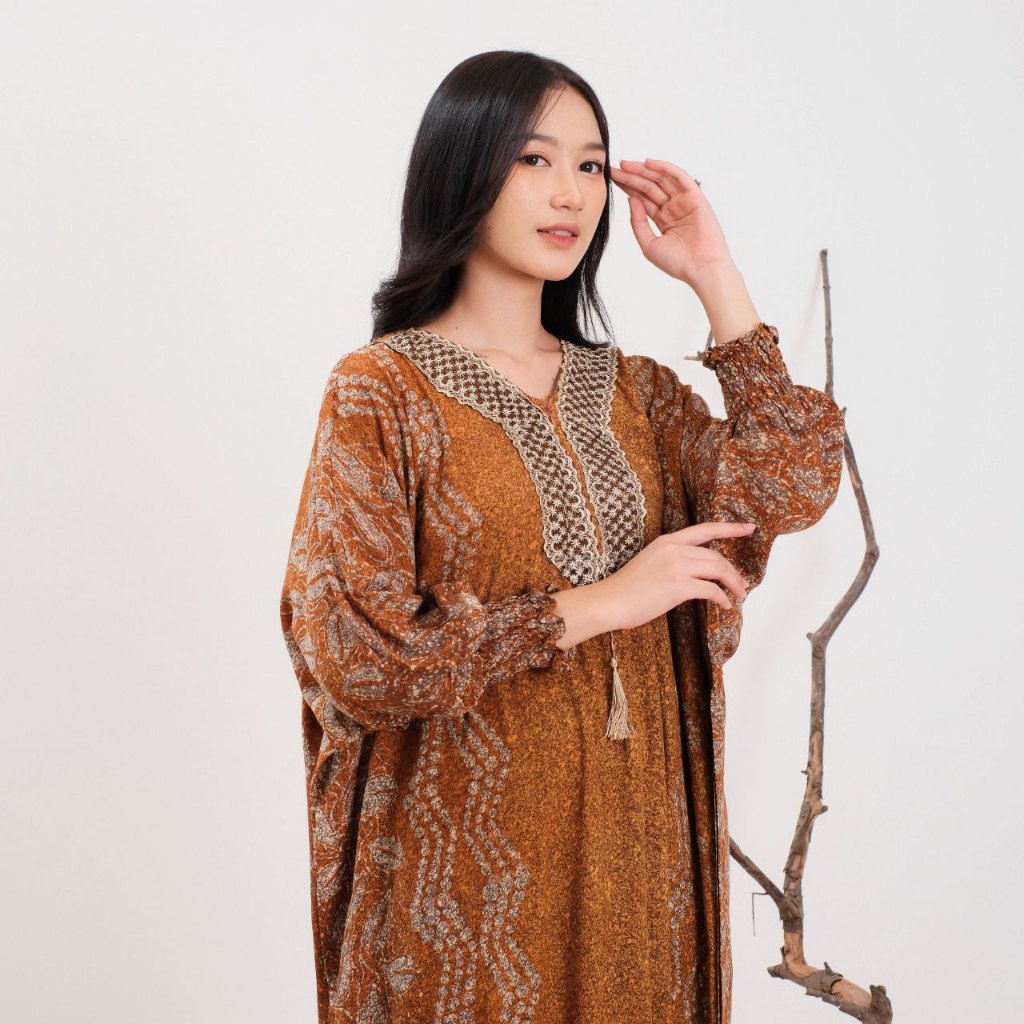 Jual Kaftan Batik Cap Mix Renda Tile Gamis Kaftan Jumbo Gamis Wanita ...