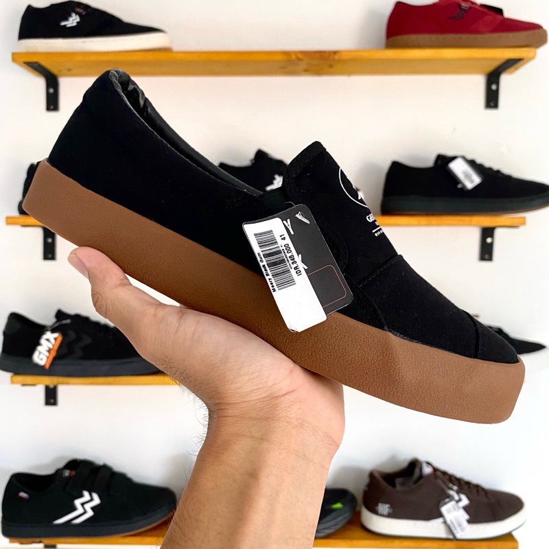 Jual Sepatu Geoff Max Original - Meery Black Gum | Sepatu Unisex | Shopee  Indonesia