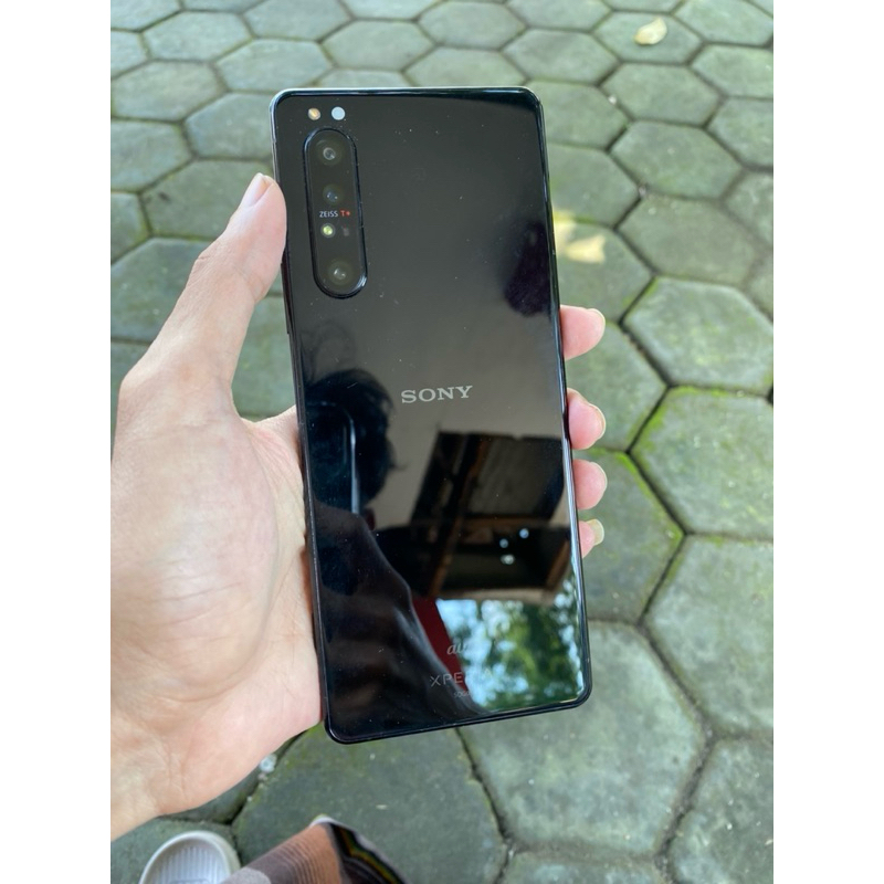 Jual Sony Xperia 1ii au black ( terdaftar beacukai ) | Shopee Indonesia