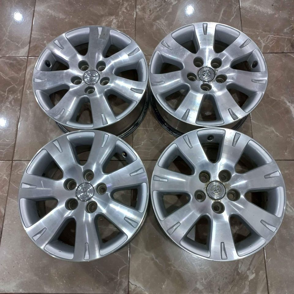 Jual Velg Mobil Bekas Oem ALPHARD R16 Untuk Innova ertiga Luxio New ...