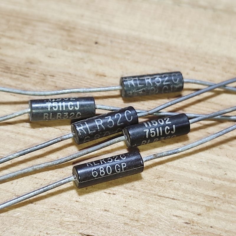 Jual Resistor 68R 68 OHM 1W RLR32C Dale IRC Ohmite CGW | Shopee Indonesia