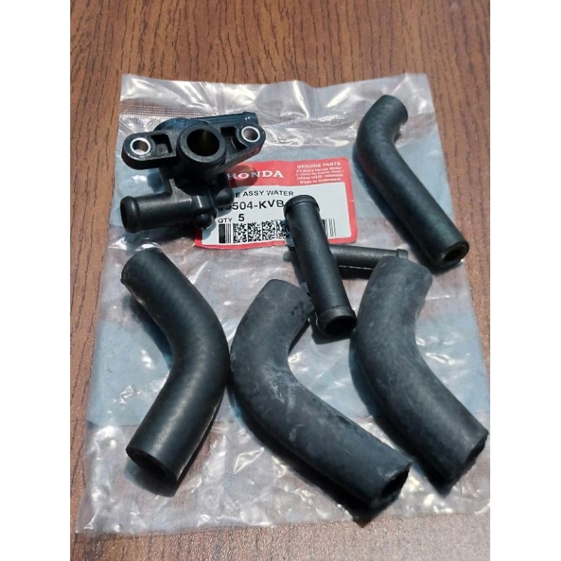 Jual selang radiator assy vario 110 karbu (selang+pipa+termonstat ...