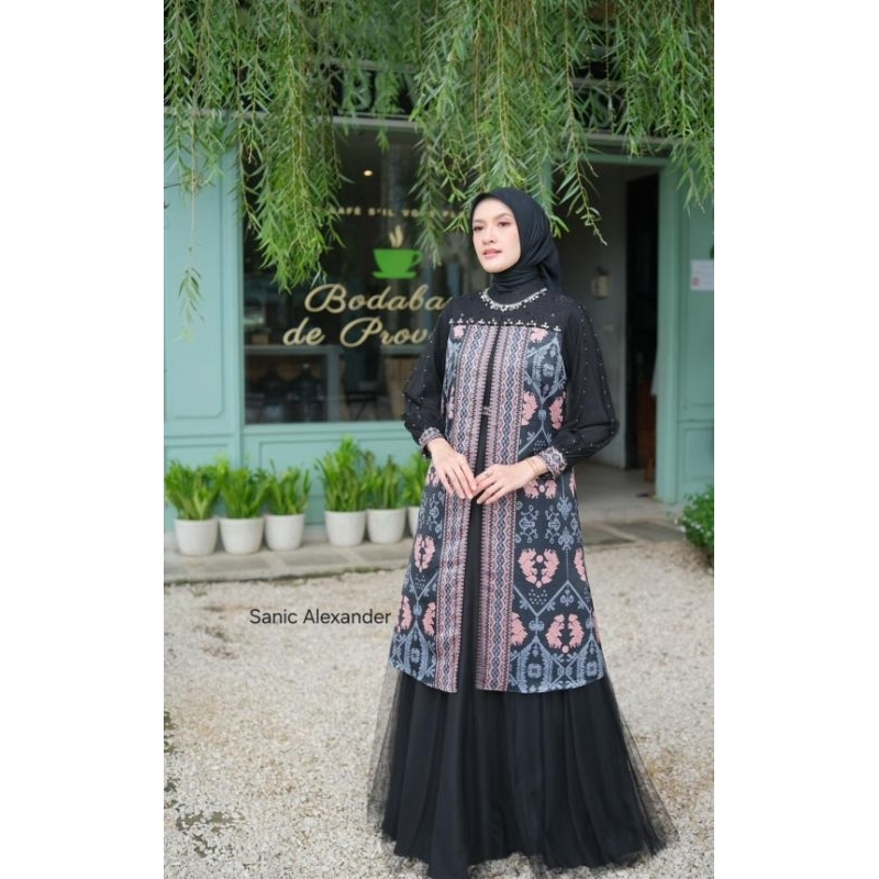 Jual Queena Dress by Sanic Alexander | Shopee Indonesia