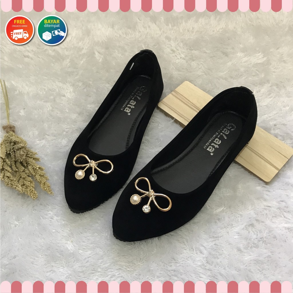 Jual Blackpanda Flat Shoes / Sepatu Black Panda / Sepatu Wanita ...