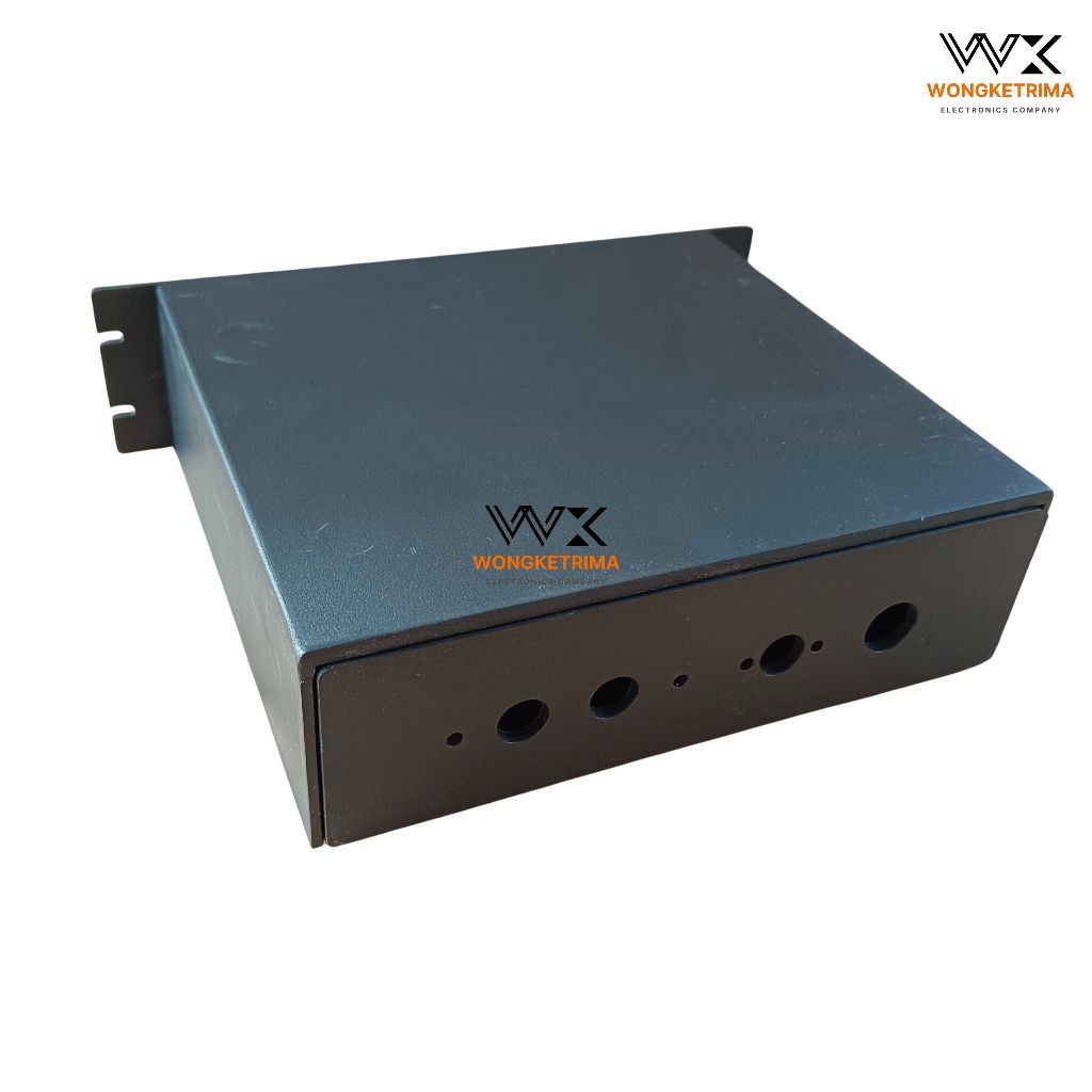 Jual Box Mp3 Ukuran Besar dan Lebar Bahan Plastik Warna Hitam | Shopee ...