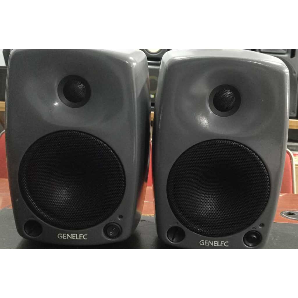Speaker Monitor Genelec Second