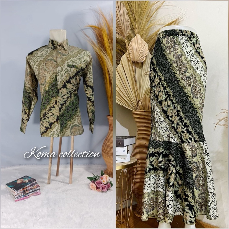 Jual Bagus Dipakai Couple Kemeja Batik Pria Seruni Coksu Dan Rok Duyung Plisket Bawahan Kebaya 8773