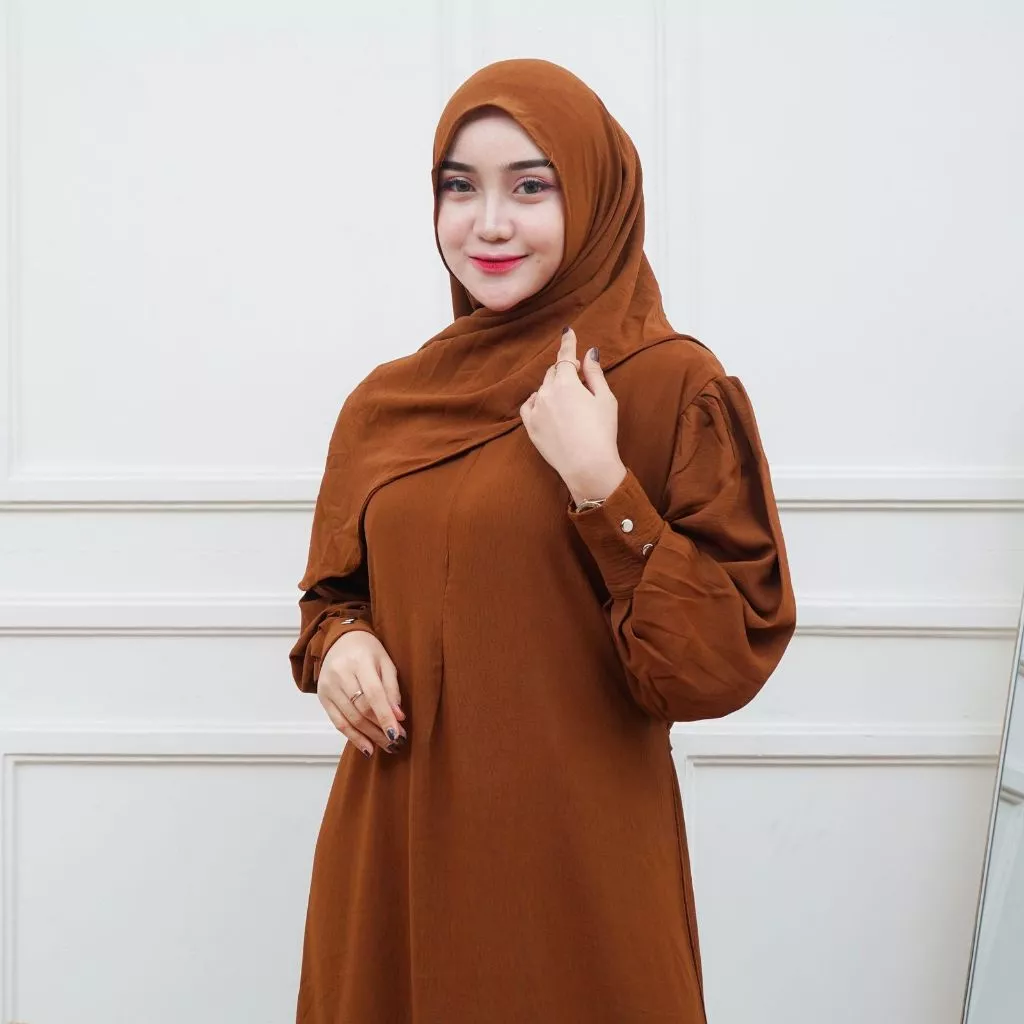 DAUNI STORE SET HIJAB GAMIS DELINA CRINKLE AIRFLOW PREMIUM