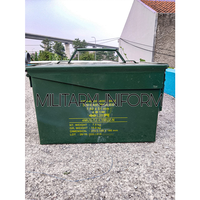 Jual Tool Box Besi/ kotak Peluru / Kotak munisi Penyimpanan Pindad ...