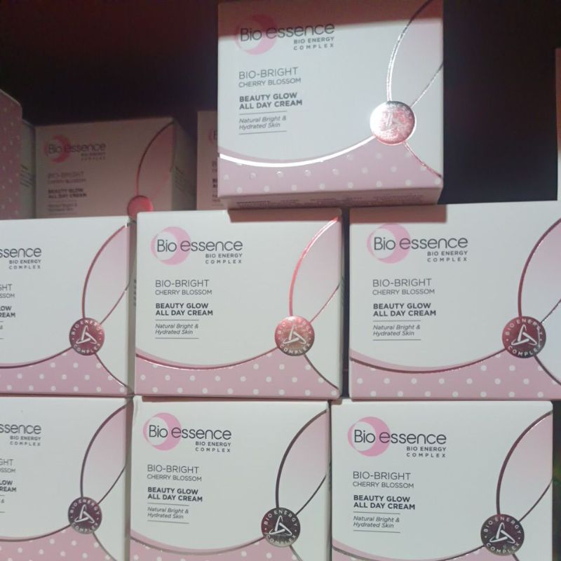 Jual Bio essence Bio_BRIGHT CHERRY BLOSSOM BEAUTY GLOW ALL DAY CREAM ...