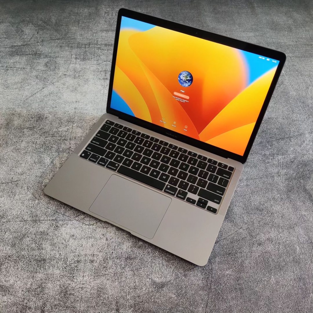 美品 強う MacBook Air 2020 Apple M1 16G