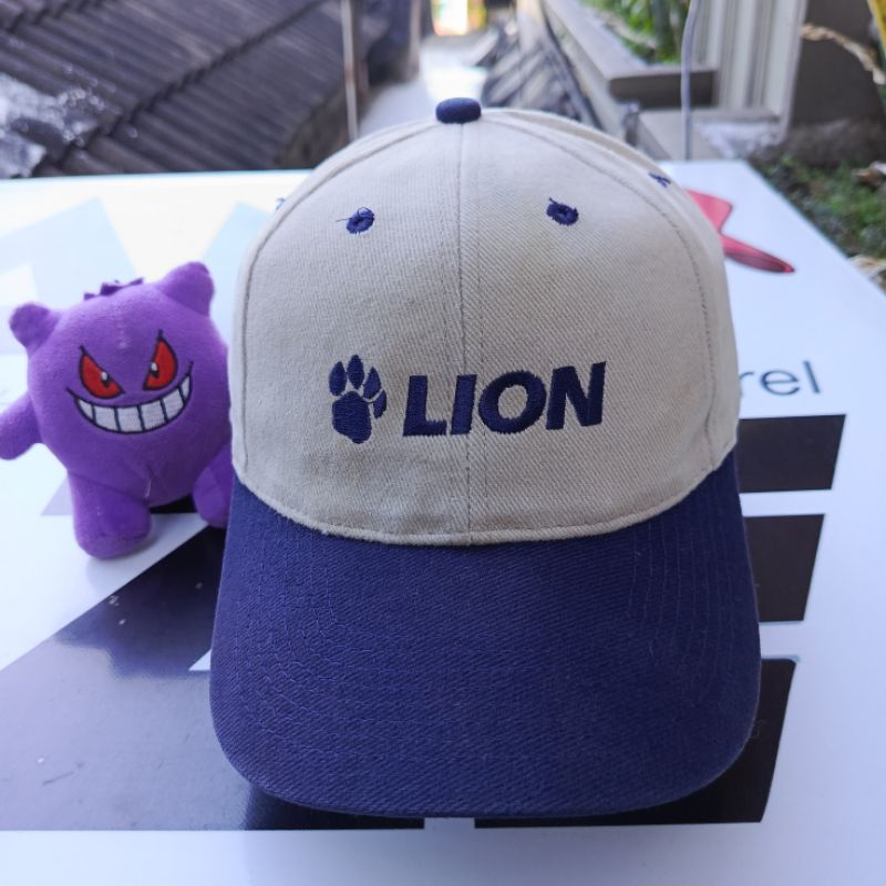 Jual TOPI DAD HAT 2 TONE LION by 0TTO scnd | Shopee Indonesia