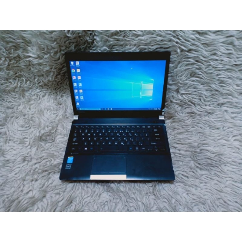 Jual Laptop Toshiba Dynabook R734 Ram 8gb SSD 128gb plus HDD 320gb core ...
