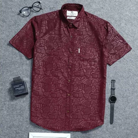 Detak Kemeja Embos Pria Lengan Pendek Motif Etnik Maroon