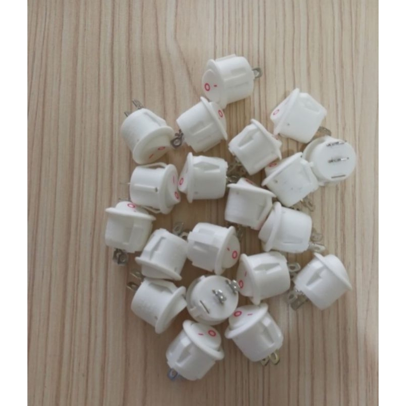 Jual Saklar Switch Bulat On Off 2 Pin Putih Suit Saklar On Off 2 Kaki ...